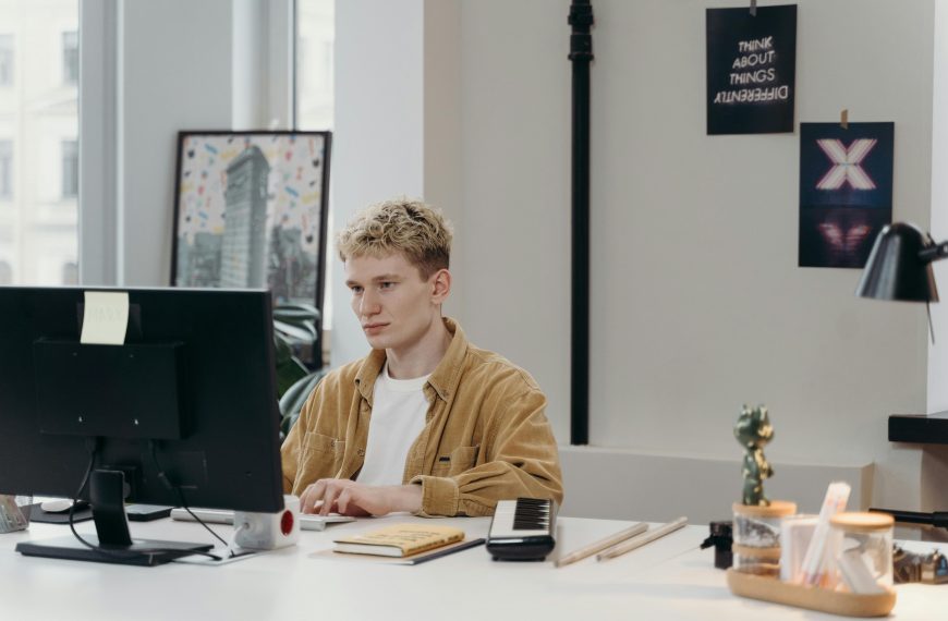 Tips for Preventing Workplace Injuries with Better Posture